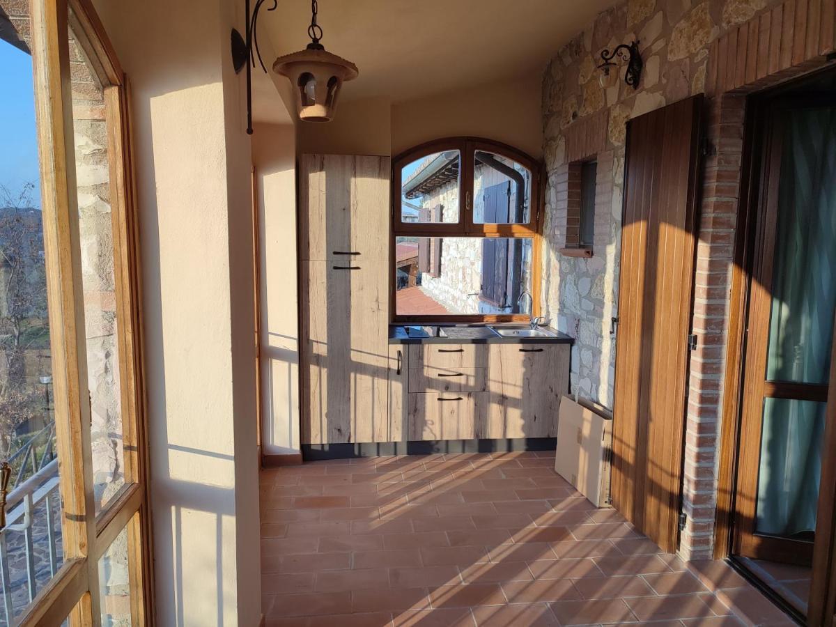 B&B Casale Roshlee Gualdo Cattaneo Dış mekan fotoğraf
