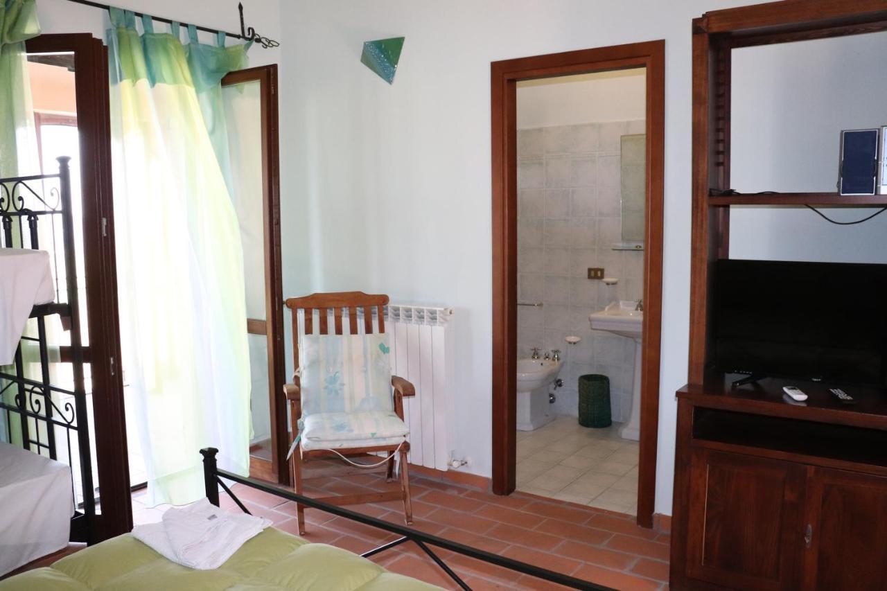B&B Casale Roshlee Gualdo Cattaneo Dış mekan fotoğraf