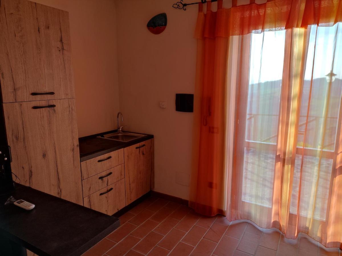 B&B Casale Roshlee Gualdo Cattaneo Dış mekan fotoğraf